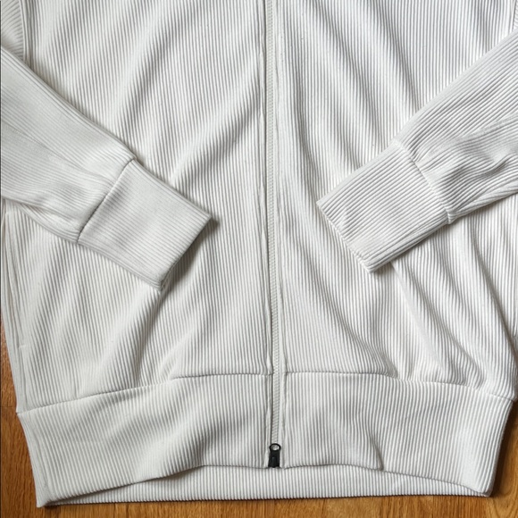 Zella White Ribbed Jacket - Picture 4 of 5